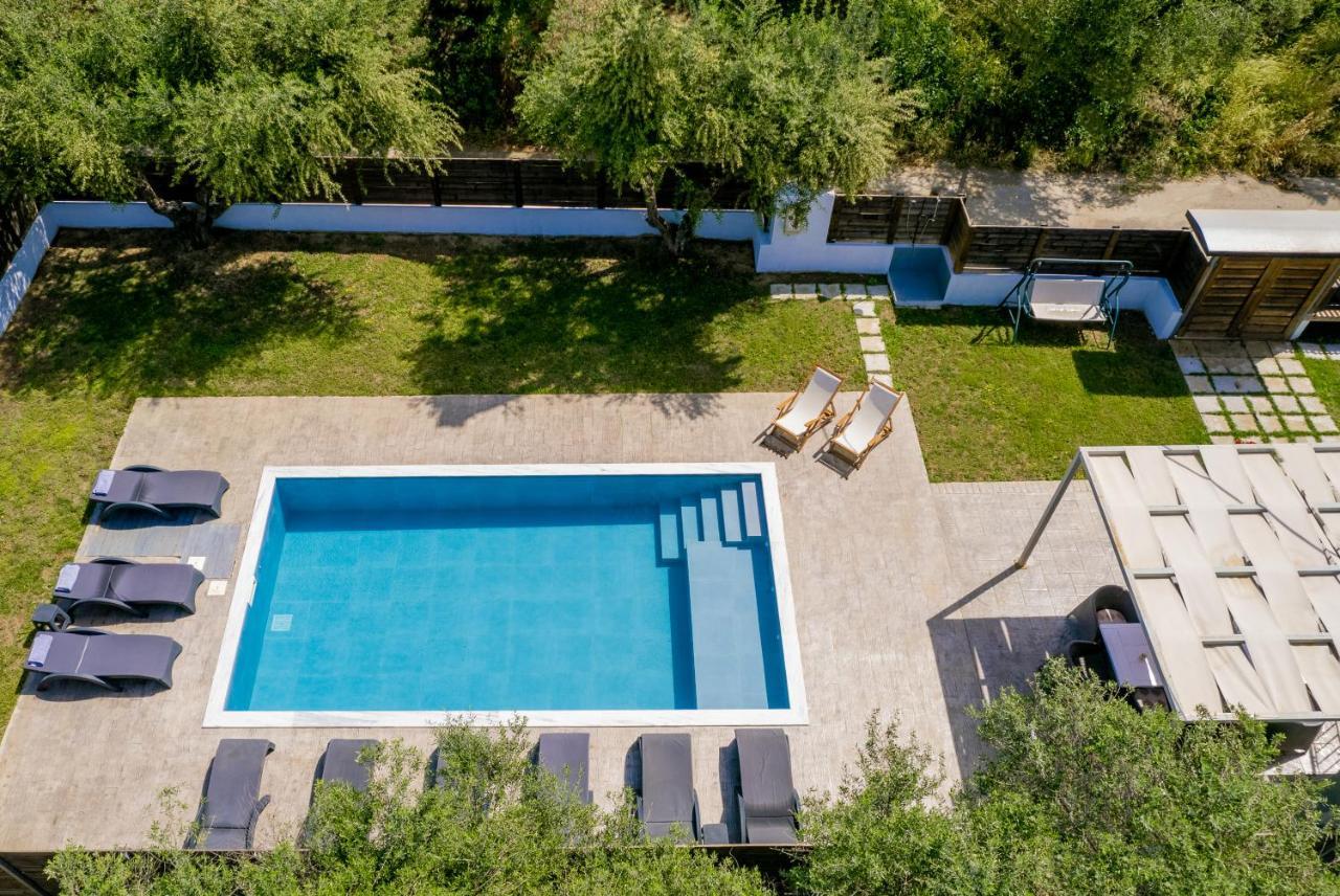 Ruvelis Villa Fiolítis Exteriör bild